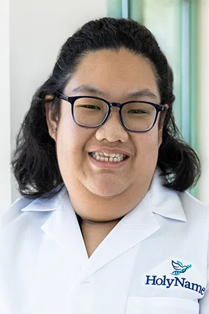 Holy Name - Emily Lo, PharmD, Resident